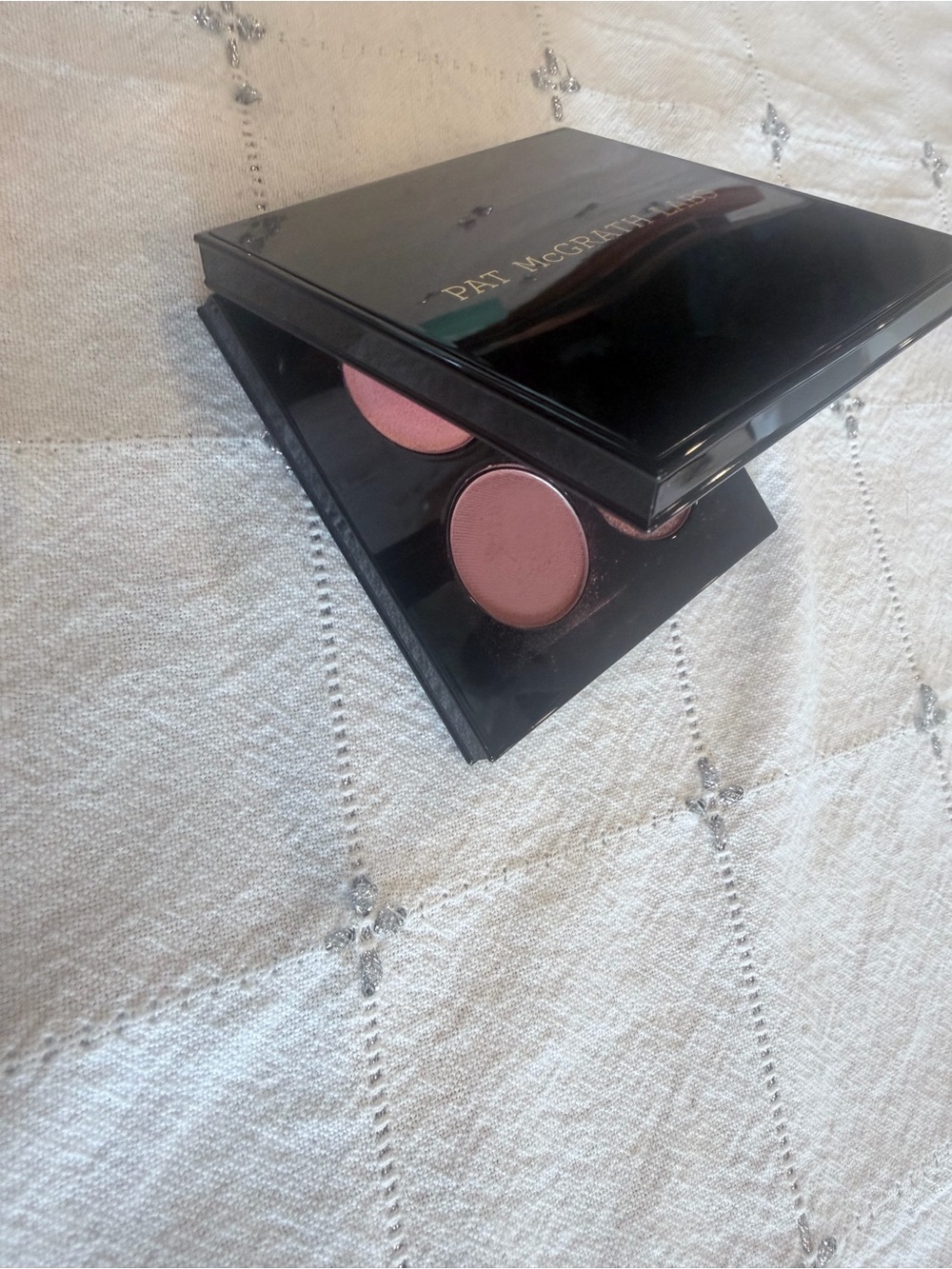 Pat McGrath “Use without caution” eyeshadow Palette